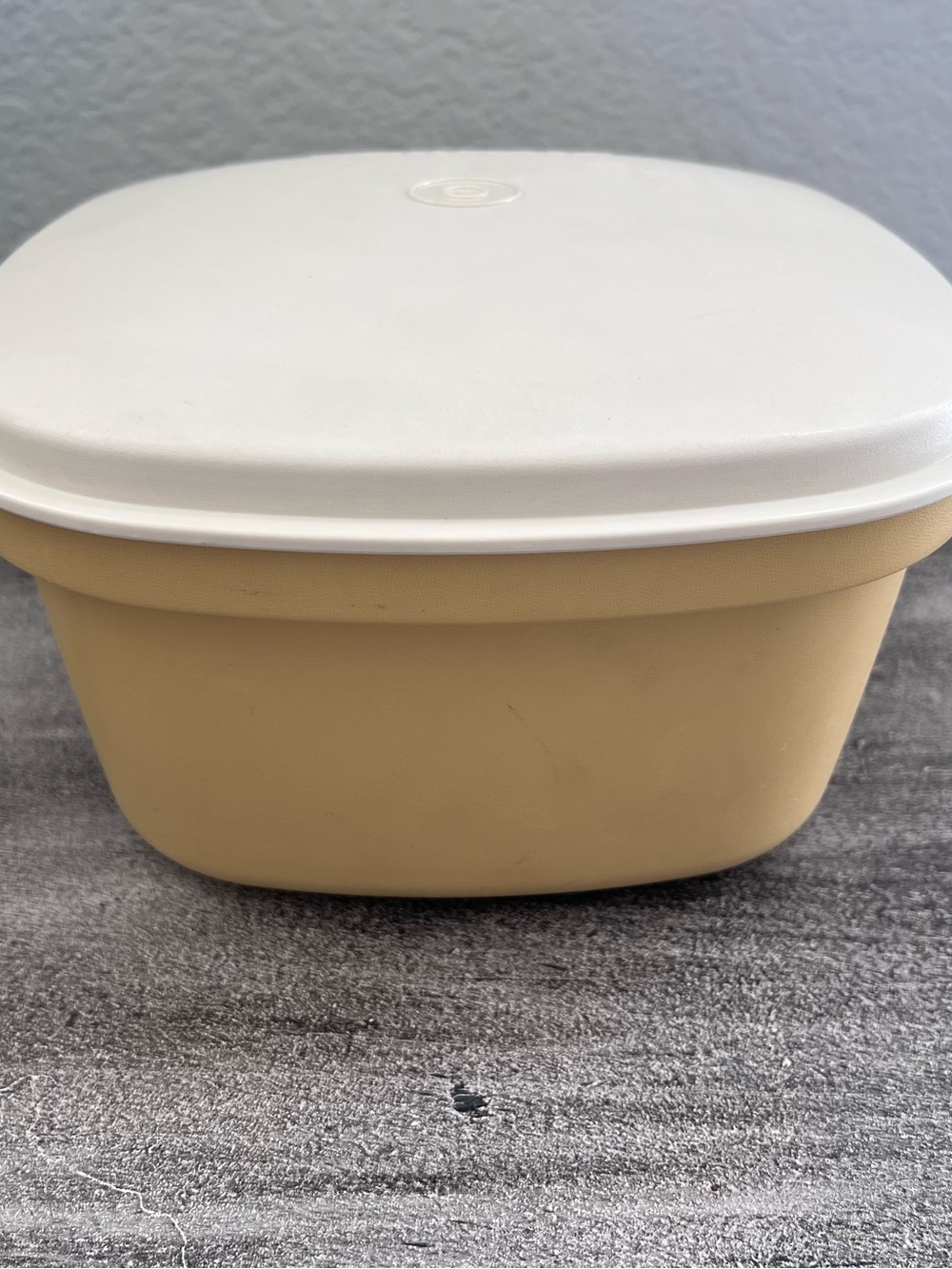 Vintage 3 Quart Tupperware Harvest Gold Steam & Store Steamer 888 Strainer w Lid